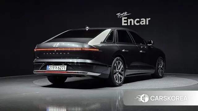 Hyundai Grandeur (GN7) id 3241504 из Кореи 12