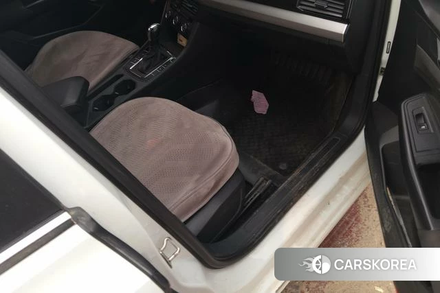 Volkswagen Bora id 4328712 из Китая 9