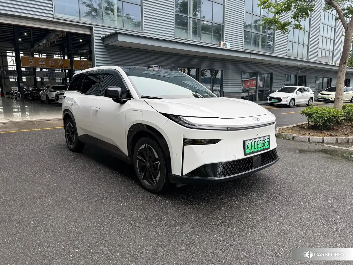 Toyota bZ3X id 4538629 из Китая 12