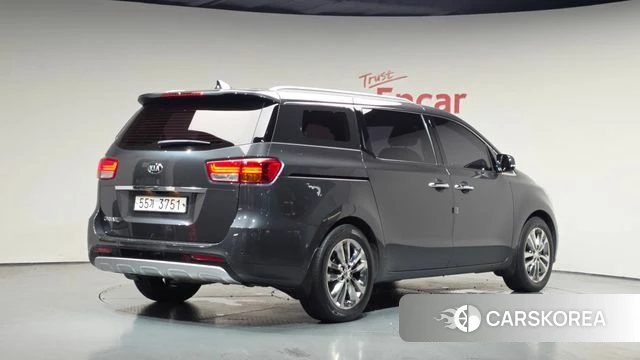 Kia All New Carnival id 4563464 из Кореи 12