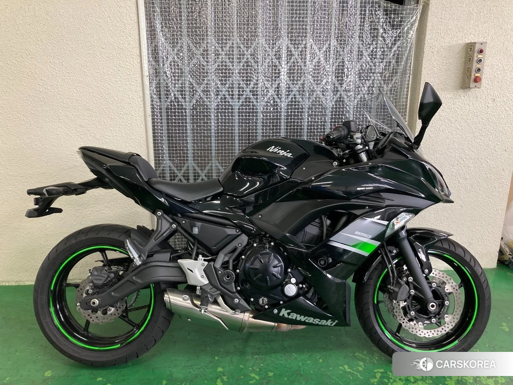 Проданный Kawasaki NINJA 650 ABS id 4169234 из Японии