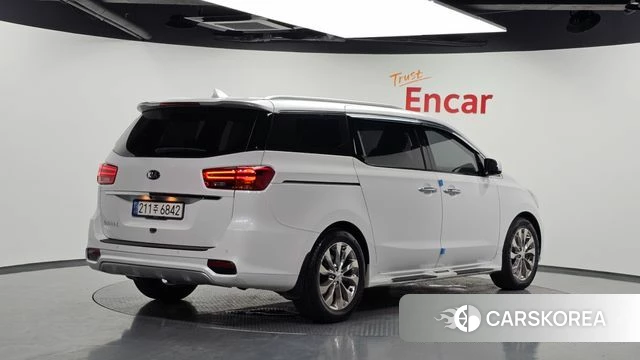 Kia The New Carnival id 4625931 из Кореи 12