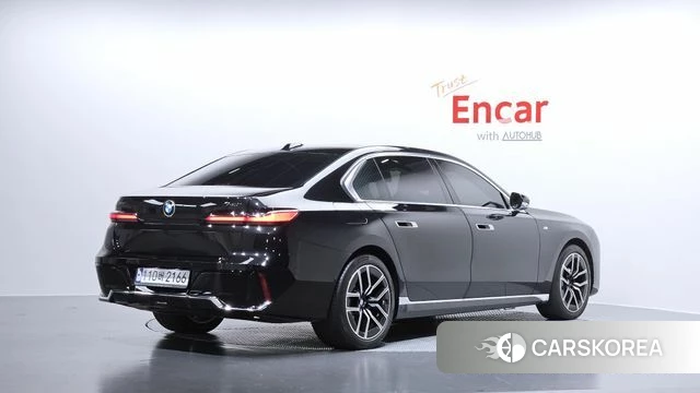 BMW 7 Series (G70) id 3883073 из Кореи 12