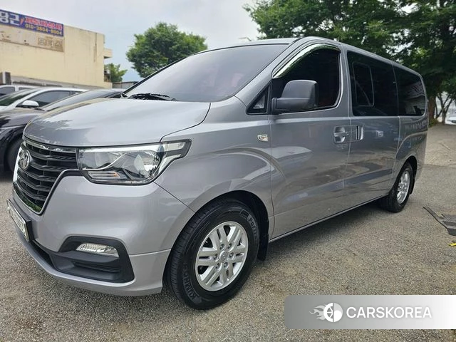 Hyundai The New Grand Starex id 4546973 из Кореи 12