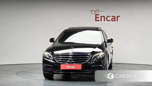 Mercedes-Benz E-Class W213 id 3795938 из Кореи 12