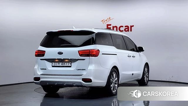 Kia The New Carnival id 4477292 из Кореи 12