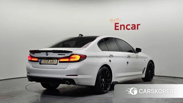 BMW 5 Series (G30) id 4197268 из Кореи 12