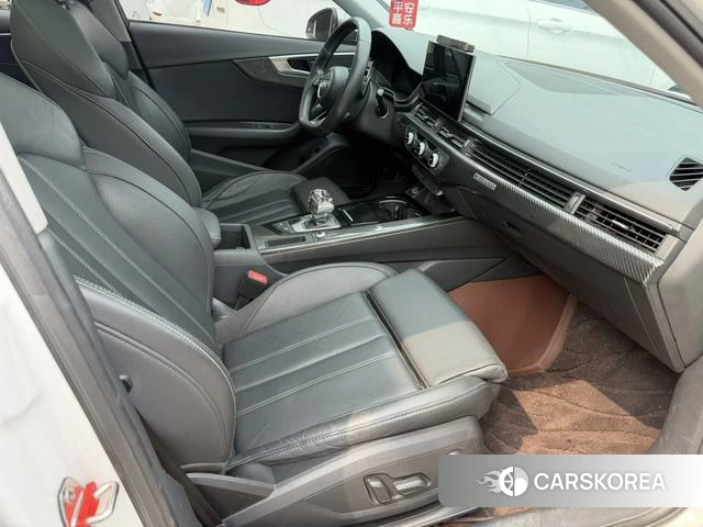 Audi A4L 2021 Белый из Китая, фото 2