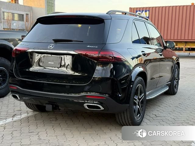 Mercedes-Benz GLE (import) 2025 Черный из Китая, фото 2