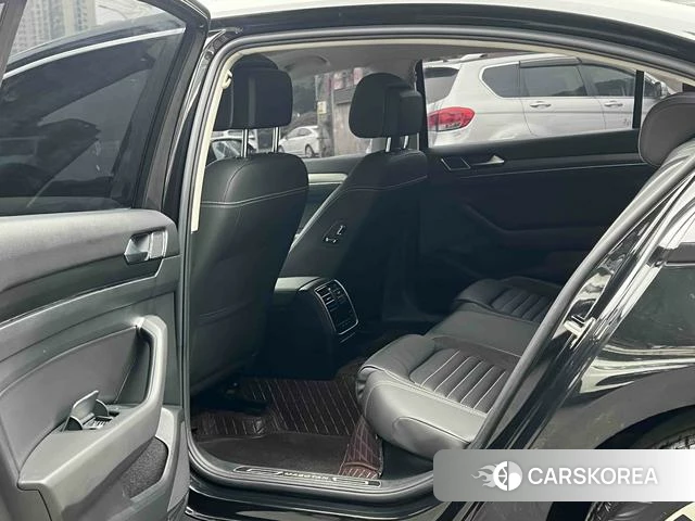 Volkswagen Magotan 2021 Черный из Китая, фото 2