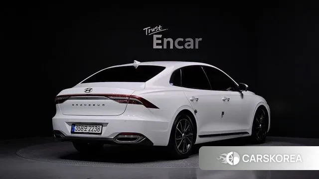 Hyundai The New Grandeur IG id 3053382 из Кореи 12