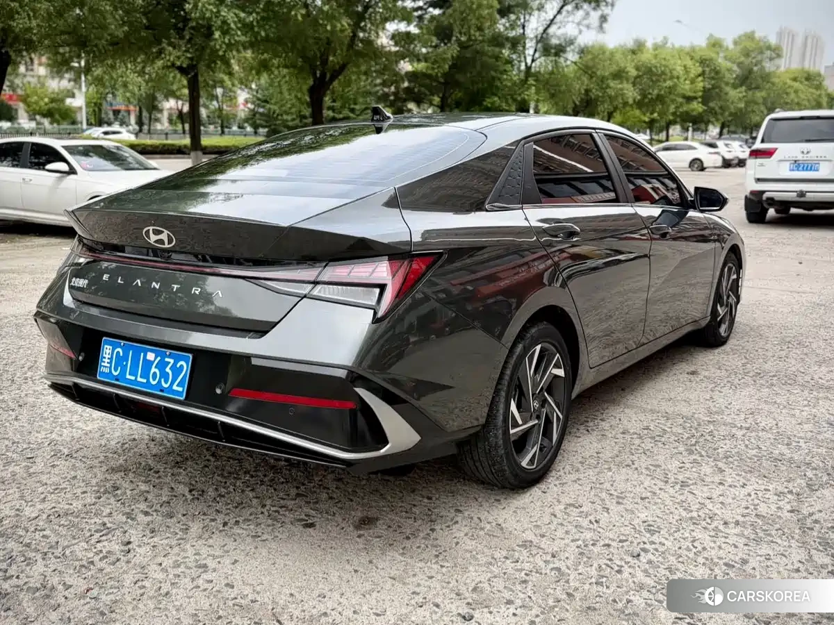 Hyundai Elantra id 4559587 из Китая 12