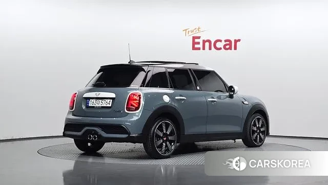 Mini Cooper S id 3442701 из Кореи 12