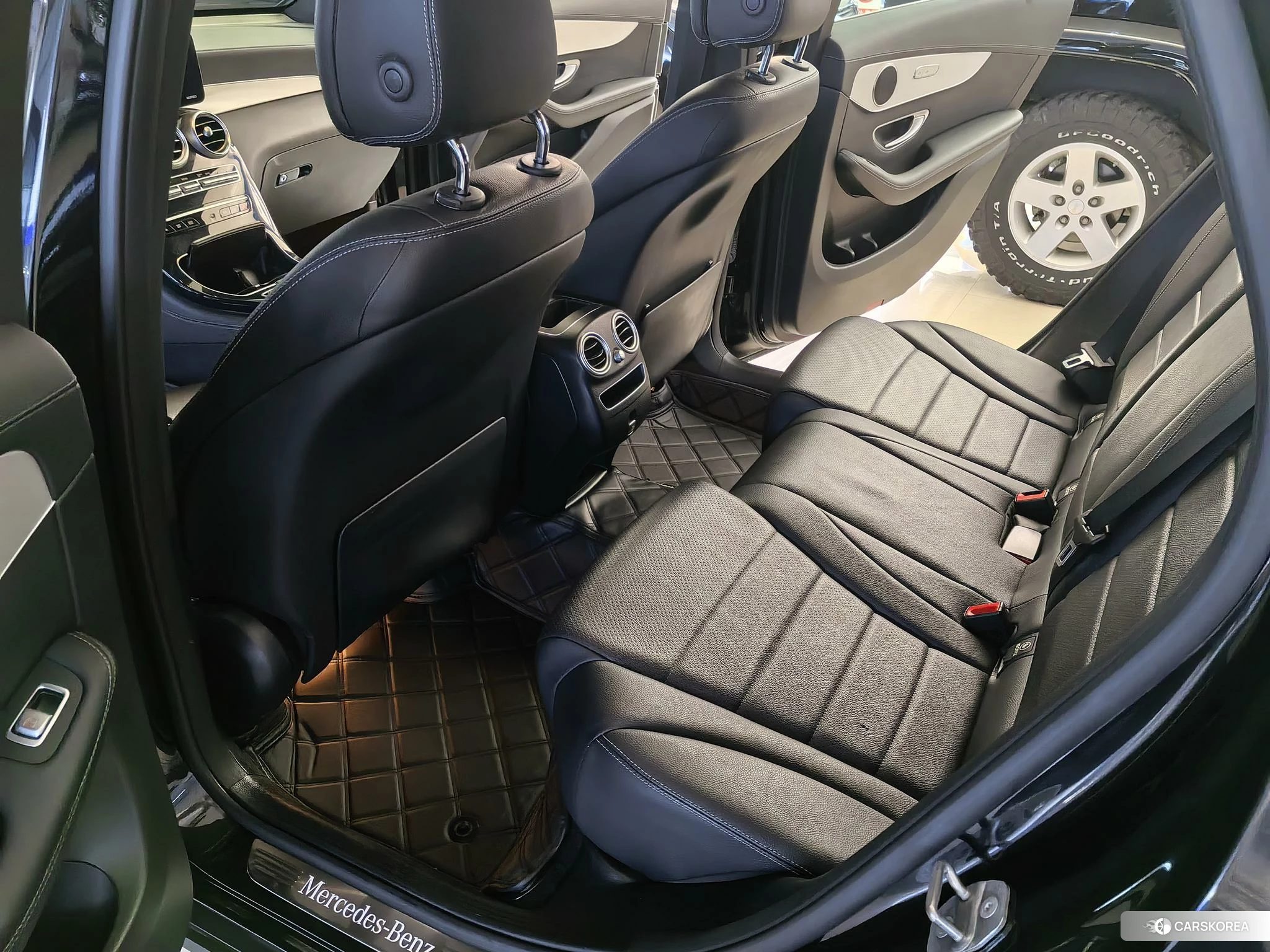 Mercedes-Benz GLC 2020 Черный из Китая, фото 2