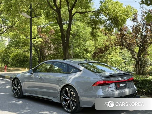 Audi RS 7 2025 Темно-серый из Китая, фото 2