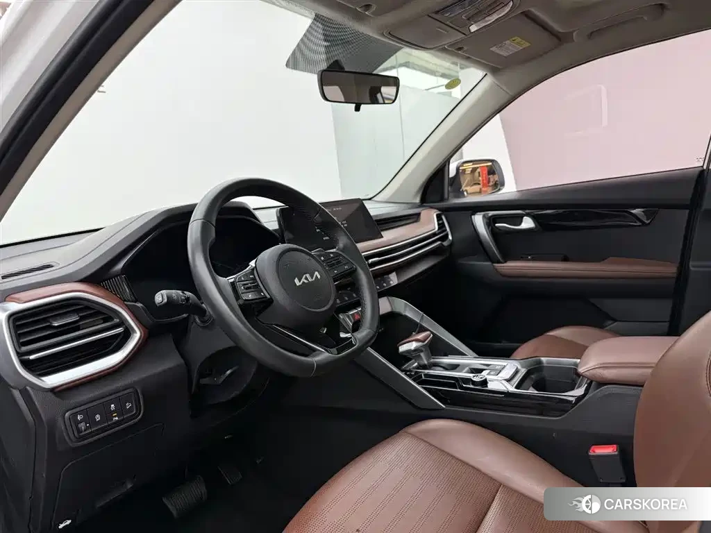 Kia Sportage 2023 Белый из Китая, фото 6
