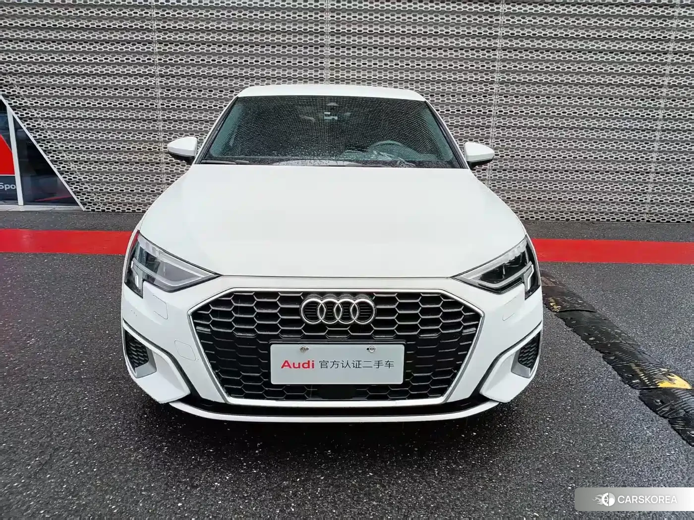 Audi A3 2022 Белый из Китая, фото 2