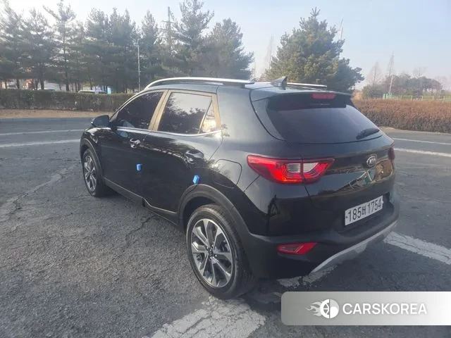 Kia Stonic id 3651608 из Кореи 12