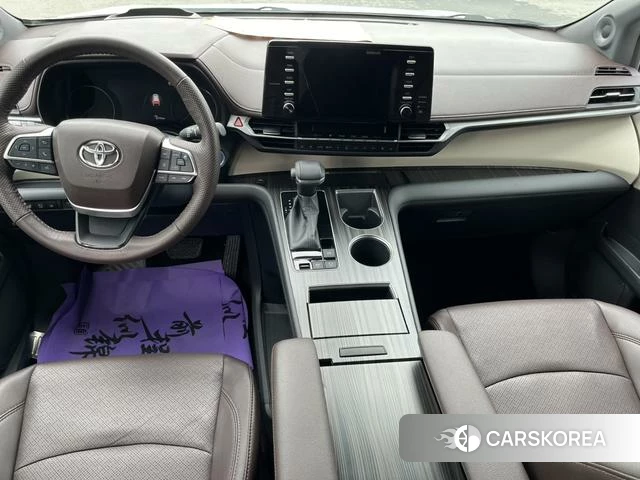 Toyota Sienna id 4261220 из Китая 12