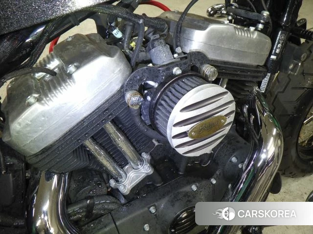 Engine photo