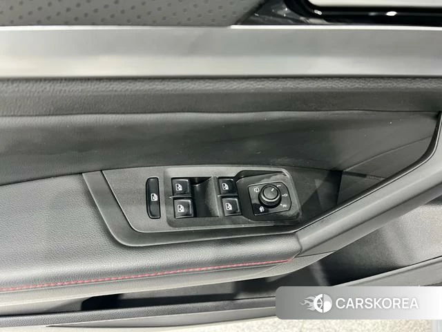 Volkswagen Lavida id 4262583 из Китая 12