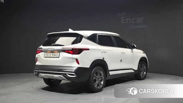 Kia Seltos id 4754224 из Кореи 12