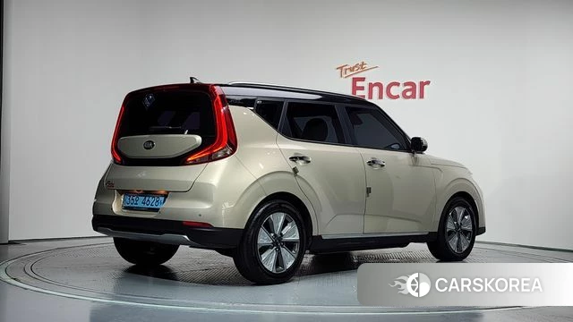 Kia Soul Booster EV id 4595378 из Кореи 12