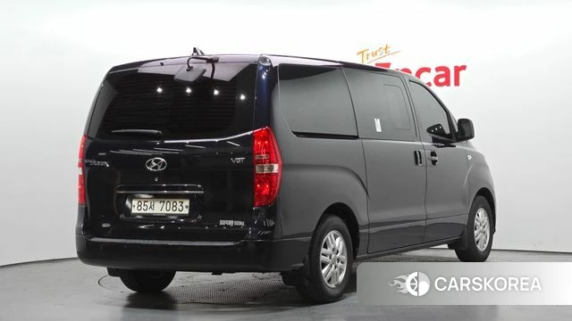 Hyundai The New Grand Starex id 4179463 из Кореи 12