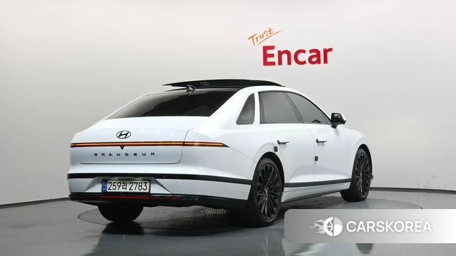 Hyundai Grandeur (GN7) id 4267220 из Кореи 12
