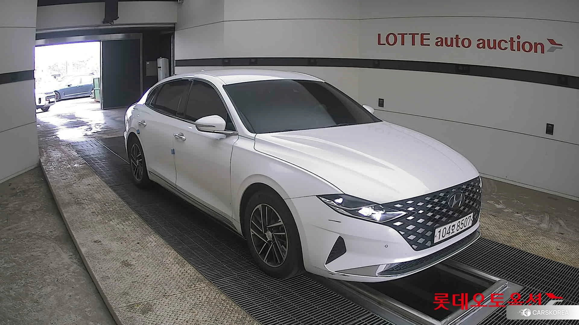 Hyundai Grandeur id 3888295 из Кореи 12