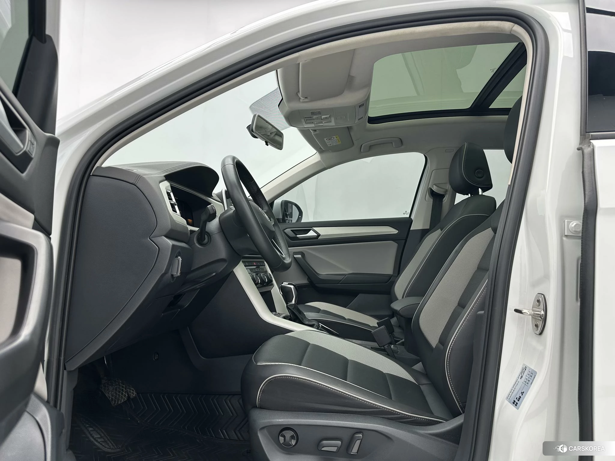 Volkswagen T-Roc id 4510386 из Китая 10