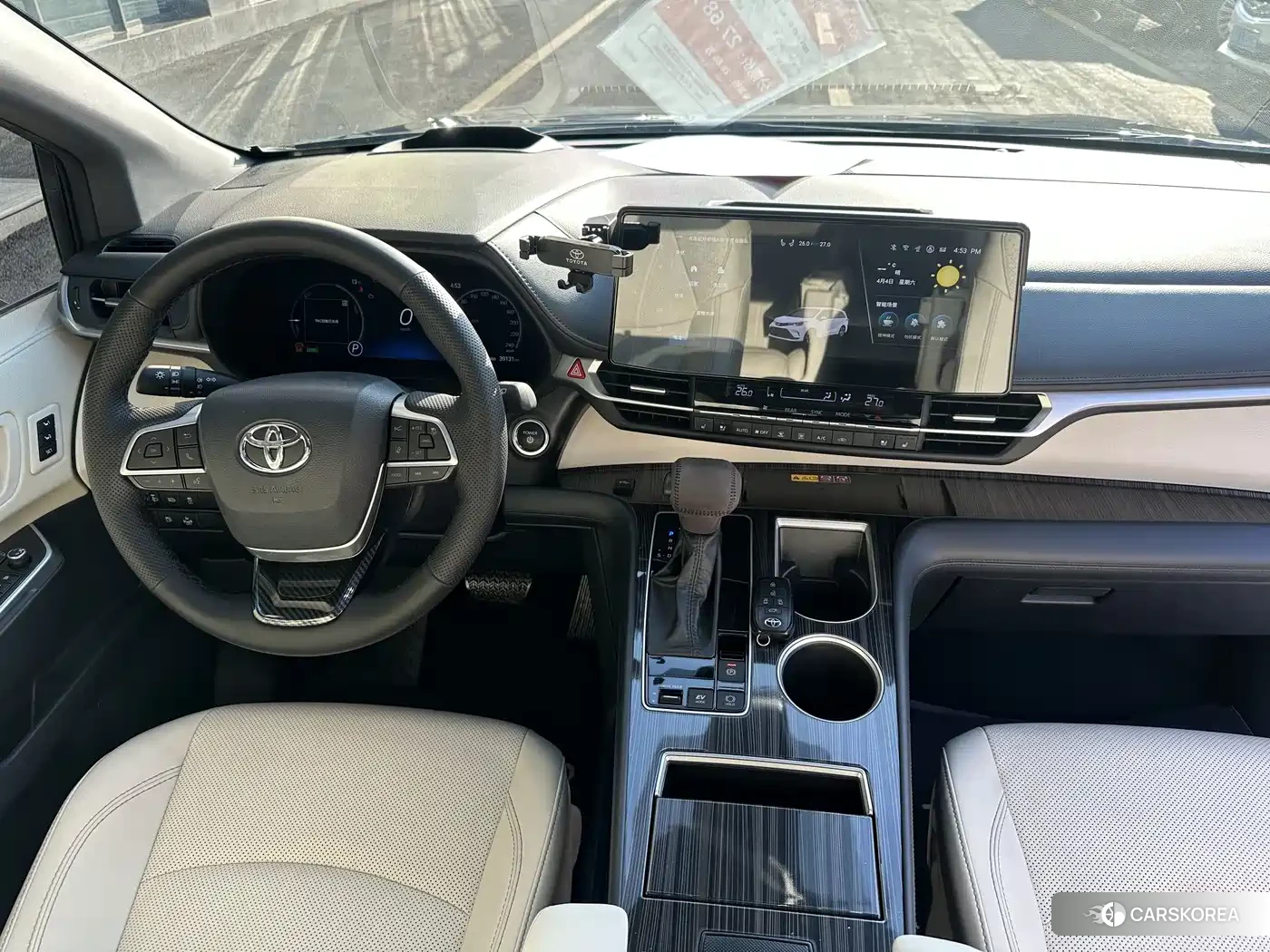 Toyota Granvia 2024 Черный из Китая, фото 3