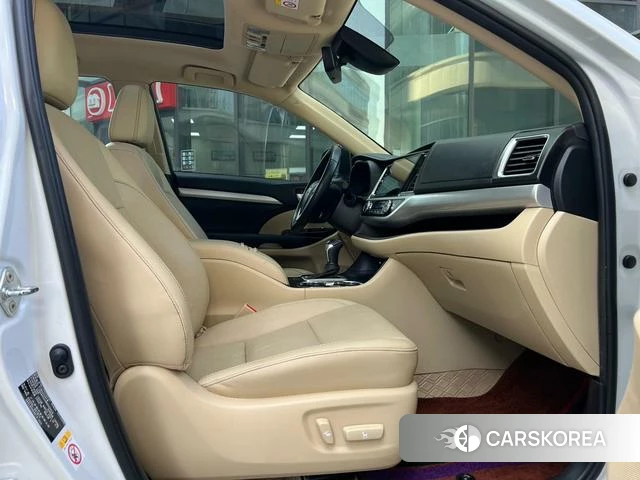 Toyota Highlander id 4342035 из Китая 12