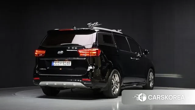 Kia The New Carnival id 3396246 из Кореи 12