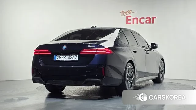 BMW 5 Series (G60) id 3517541 из Кореи 12