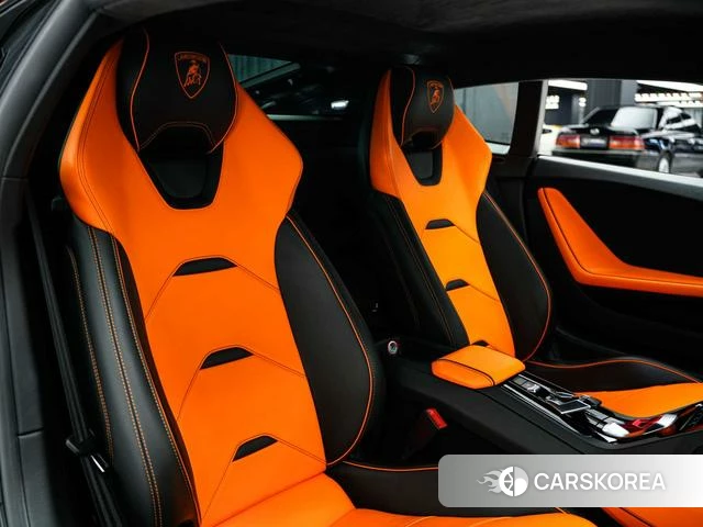 Lamborghini Huracán 2023 Черный из Китая, фото 5