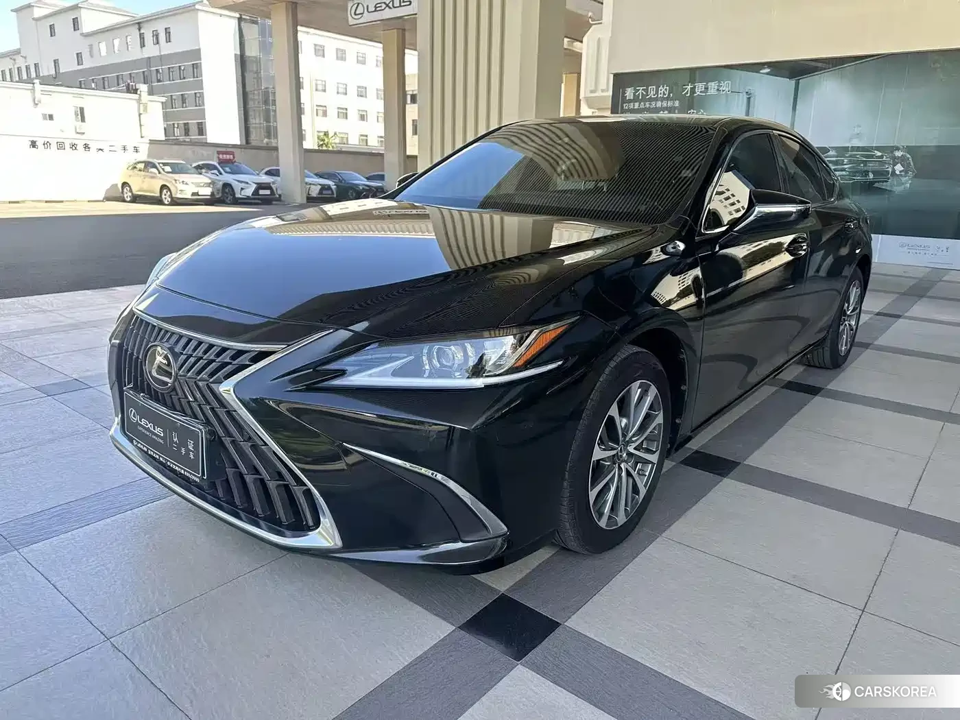 Lexus ES 2024 Черный из Китая, фото 2