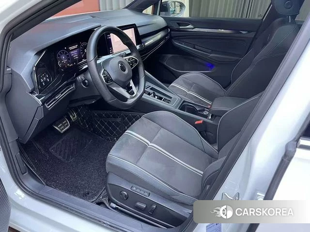 Volkswagen Golf 2024 Белый из Китая, фото 6