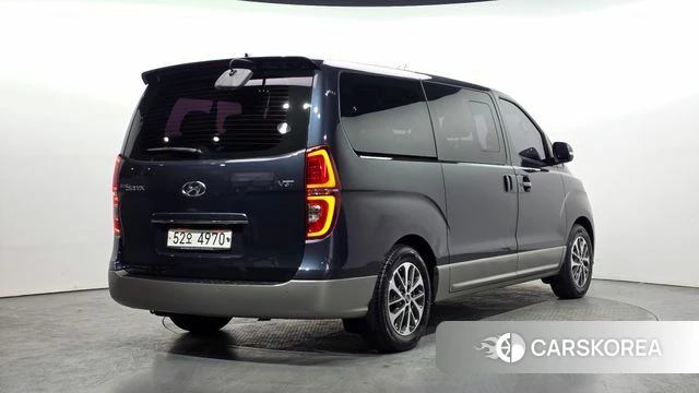Hyundai The New Grand Starex id 3834823 из Кореи 12