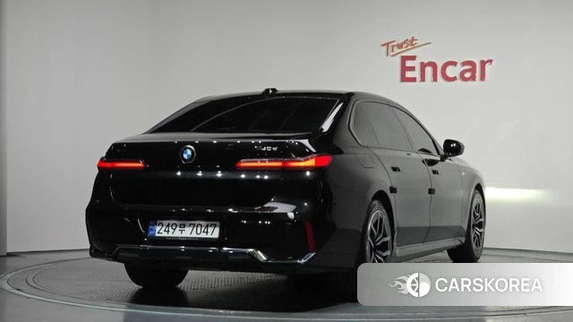 BMW 7 Series (G70) id 4360360 из Кореи 12