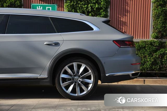 Volkswagen CC id 4272732 из Китая 9