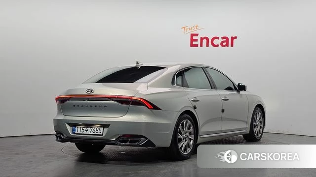 Hyundai The New Grandeur IG Hybrid id 4224814 из Кореи 12