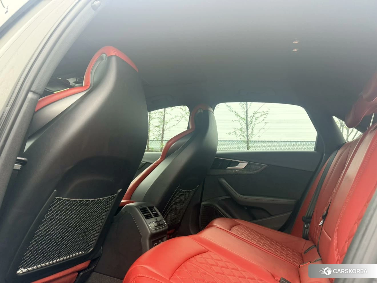Audi S4 2020 Темно-серый из Китая, фото 2