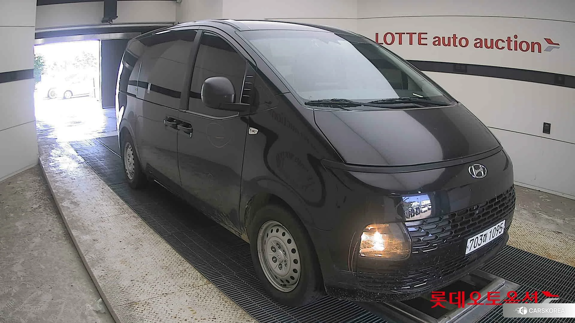 Hyundai Staria id 4679341 из Кореи 12
