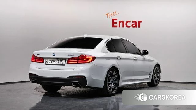 BMW 5 Series (G30) id 4180033 из Кореи 12