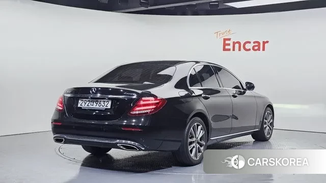 Mercedes-Benz E-Class W213 id 3499547 из Кореи 12