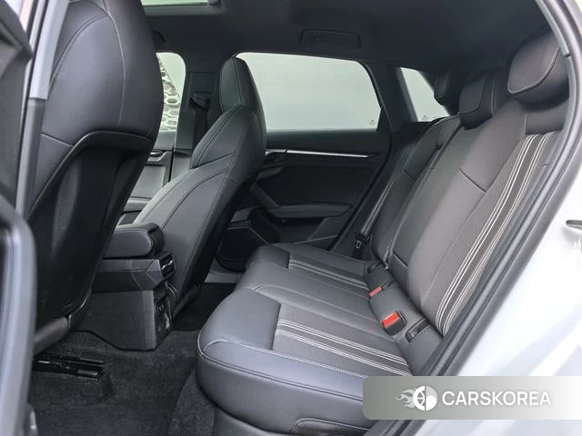 Audi A3 2022 Белый из Китая, фото 5
