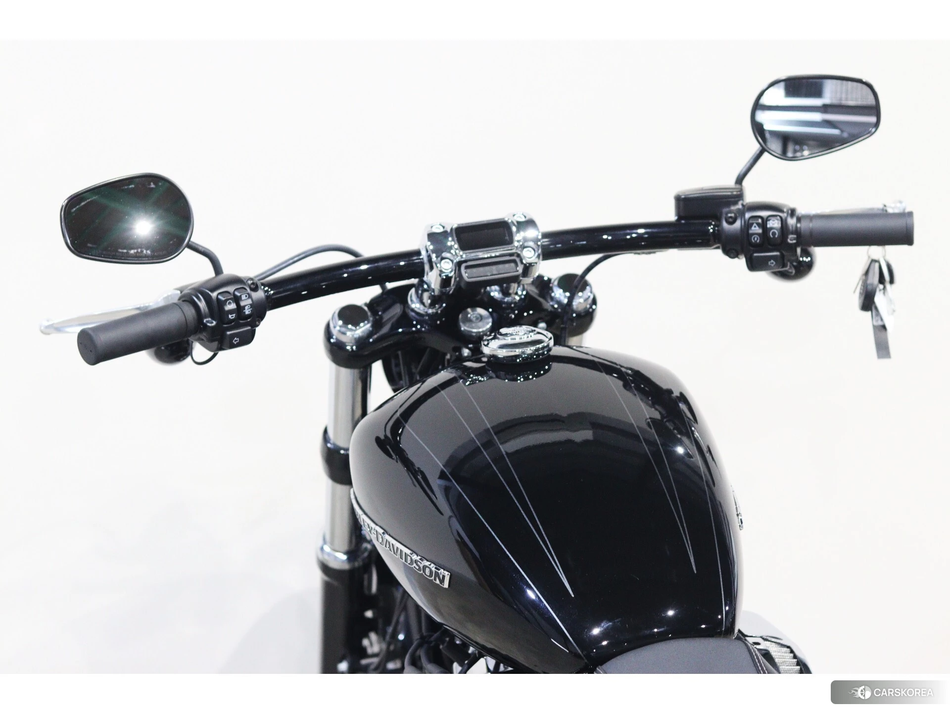 Harley-Davidson Softail Breakout FXBRS1868 2022 из Японии, фото 5