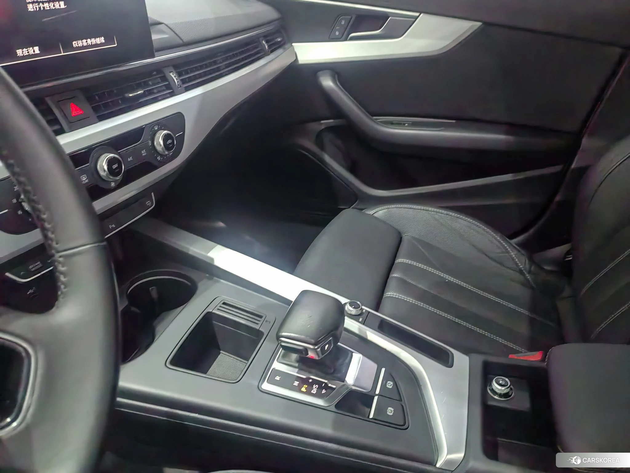 Audi A4L 2020 Белый из Китая, фото 3