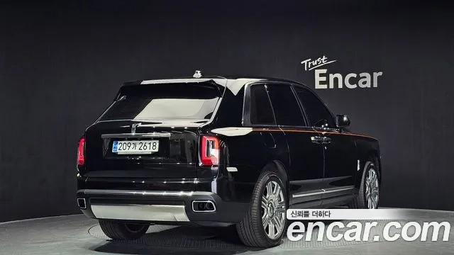 Rolls-Royce Cullinan id 2878867 из Кореи 12